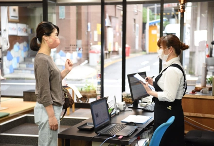 マスク着用でのご来店