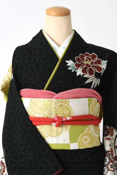 振袖[九重/黒地・ねじり梅]