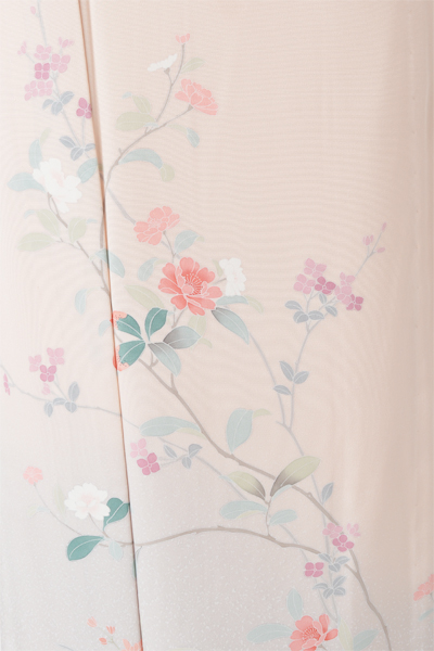 訪問着[サーモンピンク・花模様]