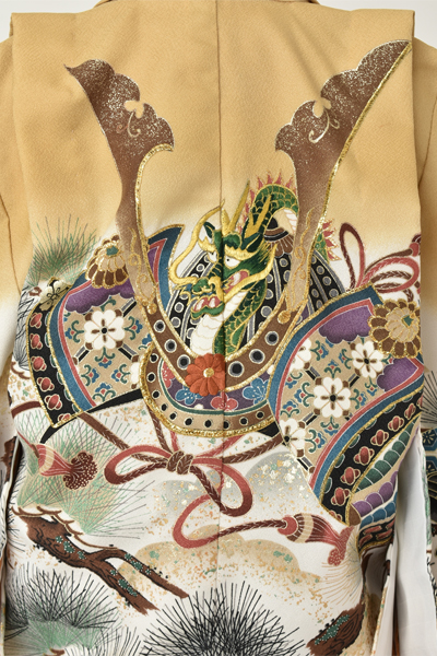 五歳祝着セット［クリーム・兜］