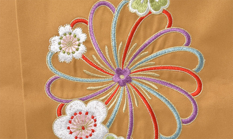 卒業袴［梅と花々×刺繍入り］