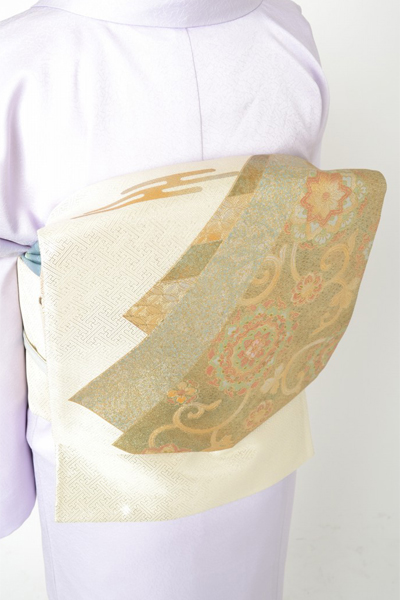 訪問着[薄紫色・宝尽くし]