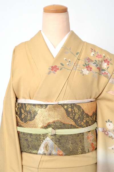 訪問着[辛子・鬘帯・花]