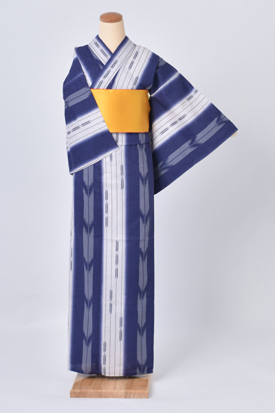 浴衣(青紫×矢羽根)