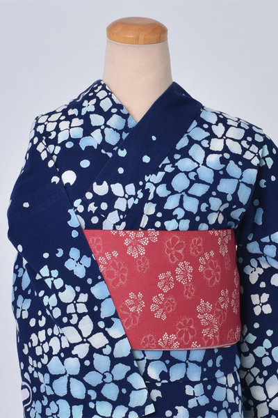 浴衣（「tsumori chisato」藍色に紫陽花)