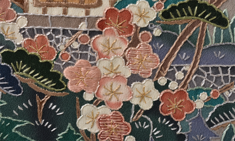 黒留袖(春の風景に鶴、刺繍)