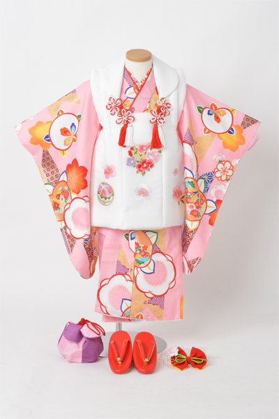 三歳女児祝着［ピンクに橘×白被布］