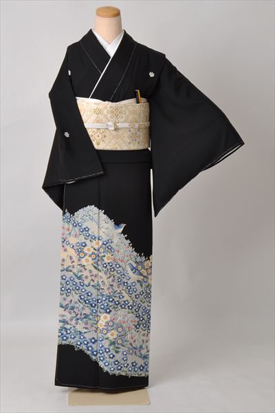 結婚式 黒留袖(四季草花に青い鳥)
