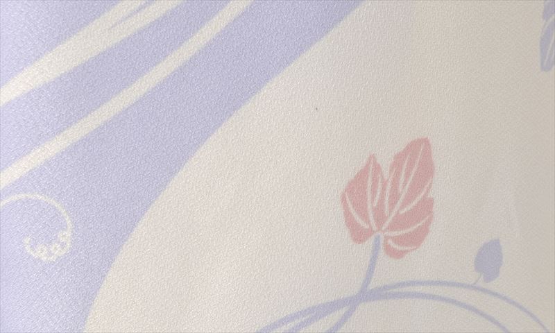 小紋［白地の蔦の葉模様］