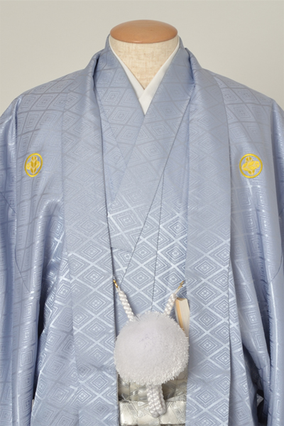 男物紋付・羽織(淡いグレー紋付・黒グレーぼかし袴)