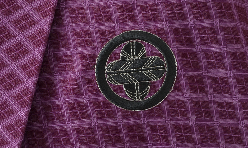 男物紋付・羽織(紫・紋付・ブルーぼかし、金露芝柄)