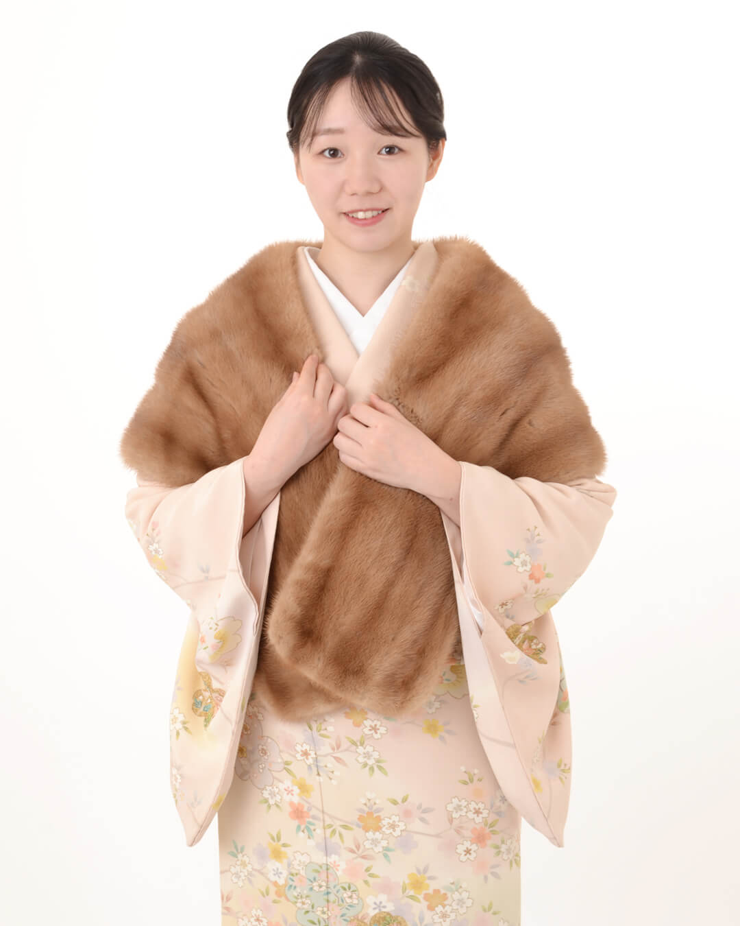 ミンクショールーと着物で防寒
